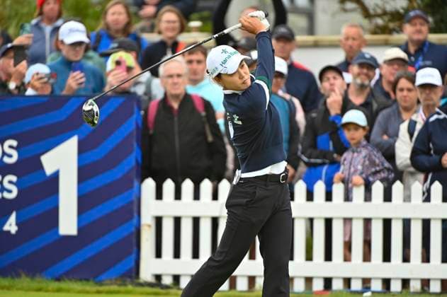 31st July 2025; Royal Porthcawl Golf Club, Porthcawl, Wales; AIG Womens Open Golf, Round 1; Minjee Lee striking the ball on the 1st tee box  AledxHopkins
