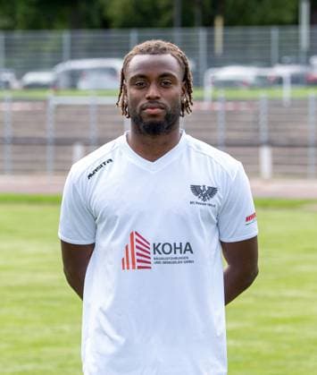 Shean Mensah BFC Preussen Regionalliga Nordost, Porträttermin 2025 2026, 29 07 2025, Copyright: xSebastianxRäppold MatthiasxKochx