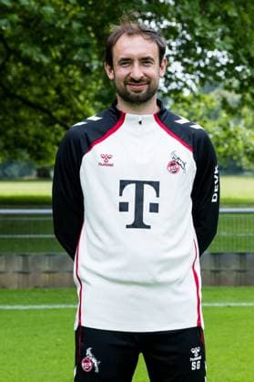 Google Pixel Women Bundesliga, team photo and portrait appointment 31 07 2025 Sven Gruel Co Trainer 1 FC Köln Google Pixel Women Bundesliga, team photo and portrait appointment season 2025 26, Cologne, Platz 2 on 31 07 2025 Copyright: xBEAUTIFULxSPORTS Wunderlx