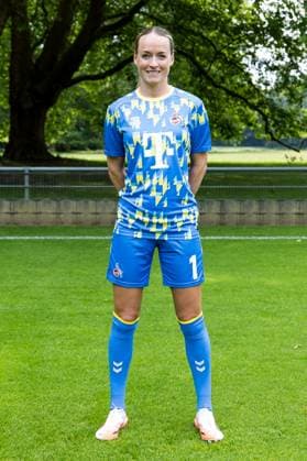 Google Pixel Women Bundesliga, team photo and portrait appointment 31 07 2025 Lisa Schmitz 1 FC Köln, 1 Google Pixel Women Bundesliga, team photo and portrait appointment season 2025 26, Köln, Platz 2 am 31 07 2025 Copyright: xBEAUTIFULxSPORTS Wunderlx