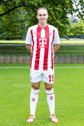 Google Pixel Women Bundesliga, team photo and portrait appointment 31 07 2025 Dora Zeller 1 FC Köln, 19 Google Pixel Women Bundesliga, team photo and portrait appointment season 2025 26, Köln, Platz 2 am 31 07 2025 Copyright: xBEAUTIFULxSPORTS Wunderlx