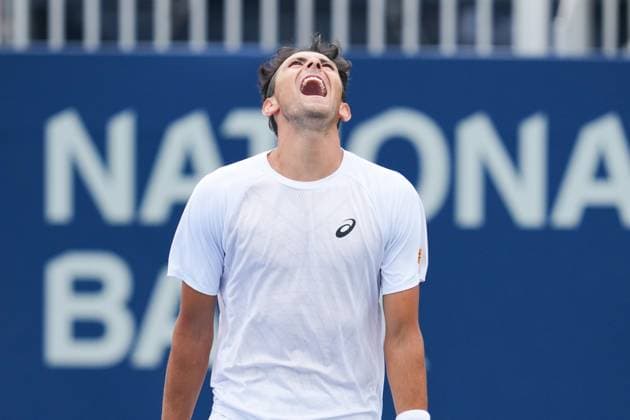 July 31, 2025, Toronto, Ontario, Canada: Emilio Nava of the United States reacts after loosing a point against Karen Khachanov of Russia during the Men s Singles third round match on day 6 of the ATP, Tennis Herren Masters 1000 National Bank Open at Sobeys Stadium. on July 31, 2025 in Toronto, Canada. Toronto Canada - ZUMAe321 20250731_zsa_e321_008 Copyright: xLeonardoxRamirezx