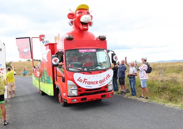 Tour de France Femmes Zwift : Clermont-Ferrand - Ambert Thierry Larret MAXPPP - 31 07 2025 Thierry Larret Maxppp. Cyclisme. Tour de France Femmes Zwift. Etape 6 : Clermont-Ferrand - Ambert (63). Le 31 Juillet 2025. Caravane Publicitaire Women s Tour de france, on july 31st 2025 AUVERGNE RHONE ALPES FRANCE  Copyright: xMAXPPPxThierryxLarretx TLR202507314755 TLR202507314755