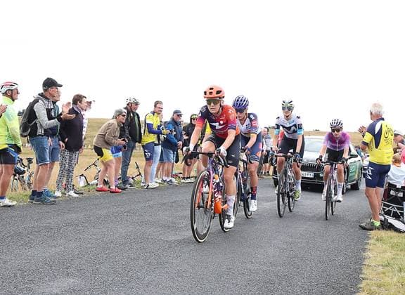 Tour de France Femmes Zwift : Clermont-Ferrand - Ambert Thierry Larret MAXPPP - 31 07 2025 Thierry Larret Maxppp. Cyclisme. Tour de France Femmes Zwift. Etape 6 : Clermont-Ferrand - Ambert (63). Le 31 Juillet 2025. Women s Tour de france, on july 31st 2025 AUVERGNE RHONE ALPES FRANCE  Copyright: xMAXPPPxThierryxLarretx TLR202507314758 TLR202507314758