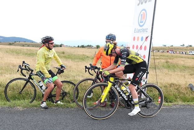 Tour de France Femmes Zwift : Clermont-Ferrand - Ambert Thierry Larret MAXPPP - 31 07 2025 Thierry Larret Maxppp. Cyclisme. Tour de France Femmes Zwift. Etape 6 : Clermont-Ferrand - Ambert (63). Le 31 Juillet 2025. VOS Marianne (NED),TEAM VISMA LEASE A BIKE Women s Tour de france, on july 31st 2025 AUVERGNE RHONE ALPES FRANCE  Copyright: xMAXPPPxThierryxLarretx TLR202507314759 TLR202507314759