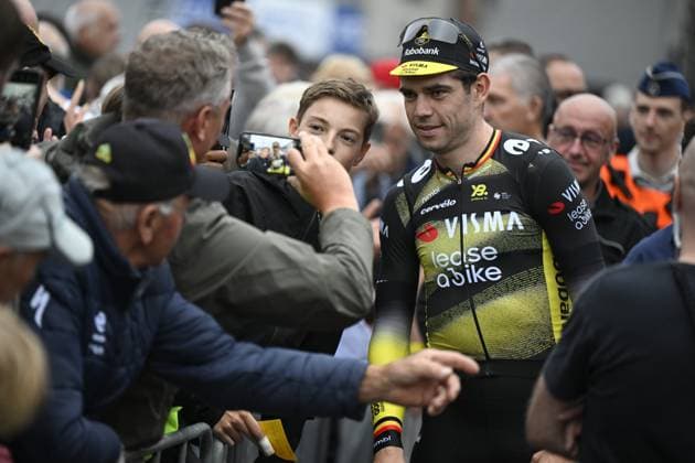 Belgian Wout van Aert of Team Visma-Lease a Bike and pictured before the Natourcriterium Herentals cycling race, Thursday 31 July 2025 in Herentals. The contest is a part of the traditional criteriums , local races in which mainly cyclists who rode the Tour de France compete. TOM GOYVAERTS TomxGoyvaerts  x130374593x