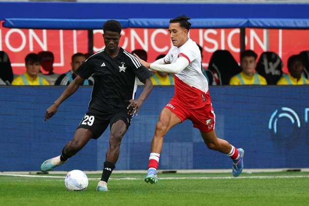 UTRECHT , 31-07-2025 , Stadium Galgenwaard , season 2025 2026 , Europa League football , Second qualifying round 2nd leg , match between FC Utrecht and Sheriff , Sherrif player Soumaila Magassouba, FC Utrecht player Miliano Jonathans Utrecht - Sheriff  x30324843x Copyright: