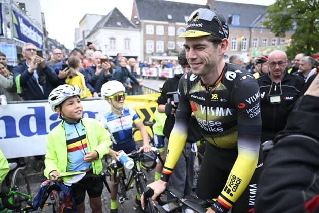 CYCLING NATOUR CRITERIUM HERENTALS Tom Goyvaerts BELGA MAXPPP - Belgian Wout van Aert of Team Visma-Lease a Bike and pictured before the Natourcriterium Herentals cycling race, Thursday 31 July 2025 in Herentals. The contest is a part of the traditional criteriums , local races in which mainly cyclists who rode the Tour de France compete. BELGA PHOTO TOM GOYVAERTS Women s Tour de france, on july 31st 2025 HERENTALS Belgium  Copyright: xBELGA MAXPPPxTomxGoyvaertsx 130374574 130374574