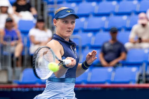 July 31, 2025, Montreal, Quebec, Canada: SUSAN LAMENS from Netherland forehand in second set against Lin Zhu from China in round of 32 at Canadian Open at IGA stadium in Montreal, Quebec, Canada on 2025-07-31 Montreal Canada - ZUMAl189 20250731_zsp_l189_024 Copyright: xYannickxLegarex
