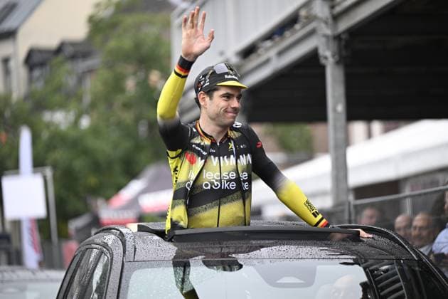 Belgian Wout van Aert of Team Visma-Lease a Bike and pictured before the Natourcriterium Herentals cycling race, Thursday 31 July 2025 in Herentals. The contest is a part of the traditional criteriums , local races in which mainly cyclists who rode the Tour de France compete. TOM GOYVAERTS TomxGoyvaerts  x130378500x