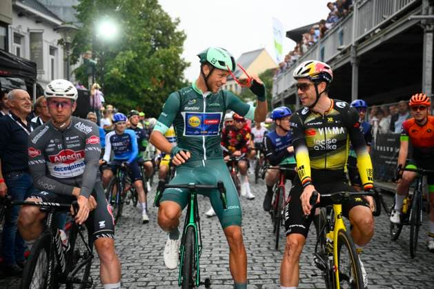 Cycling Criterium Herentals HERENTALS, BELGIUM - JULY 31 : Milan Jonathan (BEL) of Lidl - Trek with Van Aert Wout (BEL) of Team Visma - Lease a Bike at the start line during Herentals Fietst an after Tour Criterium in Herentals. On July 31, 2025 in Herentals, Belgium, 31 07 2025 Herentals Belgium  Copyright: xGvgx