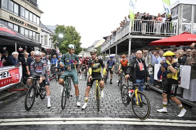 The pack of riders pictured in action during the Natourcriterium Herentals cycling race, Thursday 31 July 2025 in Herentals. The contest is a part of the traditional criteriums , local races in which mainly cyclists who rode the Tour de France compete. TOM GOYVAERTS TomxGoyvaerts  x130379351x