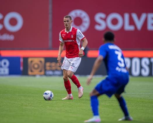 July 31, 2025, Braga, Braga, Portugal: GUSTAF LAGERBIELKE from SC Braga seen on action during the UEFA Europe League 2025 26 qualification round 2 match between SC Braga and PFK Levski Sofia at Estadio Municipal de Braga on July 31, 2025 in Braga, Portugal. Braga Portugal - ZUMAl192 20250731_zsp_l192_008 Copyright: xMiguelxLemosx