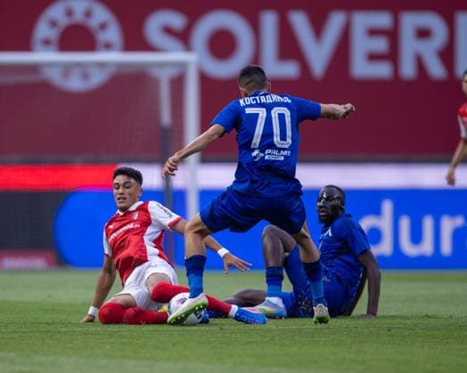 July 31, 2025, Braga, Braga, Portugal: VITOR CARVALHO from SC Braga seen on action during the UEFA Europe League 2025 26 qualification round 2 match between SC Braga and PFK Levski Sofia at Estadio Municipal de Braga on July 31, 2025 in Braga, Portugal. Braga Portugal - ZUMAl192 20250731_zsp_l192_015 Copyright: xMiguelxLemosx