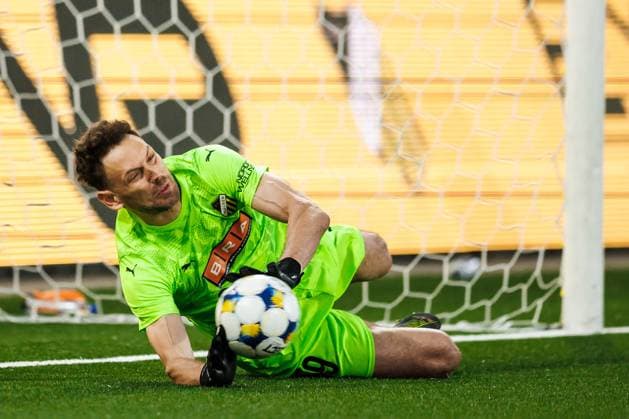 250731 Goalkeeper Etrit Berisha of Häcken with a save in the penalty shootout during the UEFA Europa League second qualifying round match between Häcken and Anderlecht on July 31, 2025 in Gothenburg BELGIUM OUT Photo Michael Erichsen BILDBYRAN COP 89 MI0858 fotboll football soccer fotball uefa europa league kval europa league häcken anderlecht bbeng bbauto  Copyright: MICHAELxERICHSEN BB250731MI072