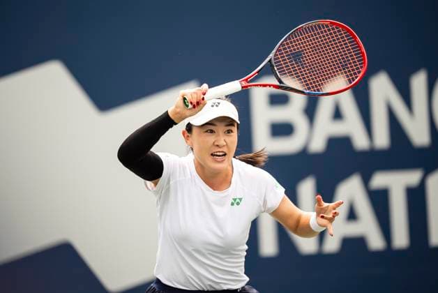 July 31, 2025, Montreal, Pq, CANADA: Lin Zhu, of China, returns a shot from Suzan Lamens, of the Netherlands, during third round tennis action at the National Bank Open tennis tournament in Montreal on Thursday, July 31, 2025. Canada News - July 31, 2025 - ZUMAc35_ 20250731_zaf_c35_064 Copyright: xChristopherxKatsarovx