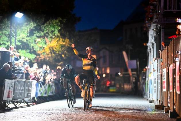 Cycling Criterium Herentals HERENTALS, BELGIUM - JULY 31 : Van Aert Wout (BEL) of Team Visma - Lease a Bike celebrating his victory during Herentals Fietst an after Tour Criterium in Herentals. On July 31, 2025 in Herentals, Belgium, 31 07 2025 Herentals Belgium  Copyright: xGvgx