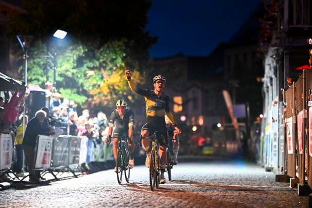Cycling Criterium Herentals HERENTALS, BELGIUM - JULY 31 : Van Aert Wout (BEL) of Team Visma - Lease a Bike celebrating his victory during Herentals Fietst an after Tour Criterium in Herentals. On July 31, 2025 in Herentals, Belgium, 31 07 2025 Herentals Belgium  Copyright: xGvgx