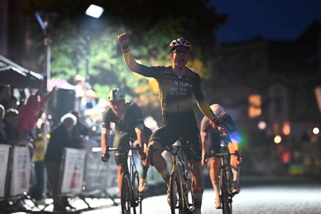 Cycling Criterium Herentals HERENTALS, BELGIUM - JULY 31 : Van Aert Wout (BEL) of Team Visma - Lease a Bike celebrating his victory during Herentals Fietst an after Tour Criterium in Herentals. On July 31, 2025 in Herentals, Belgium, 31 07 2025 Herentals Belgium  Copyright: xGvgx