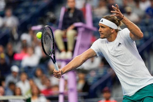 National Bank Open 2025 - Day 6 TORONTO, CANADA - JULY 31: Alexander Zverev of Germany in action against Matteo Arnaldi of Italy on day six of the 2025 National Bank Open at Sobeys Stadium in Toronto, Ontario, Canada on July 31, 2025. Mert Alper Dervis Anadolu Ontario Canada. Editorial use only. Please get in touch for any other usage.  Copyright: x2025xAnadoluxMertxAlperxDervisx