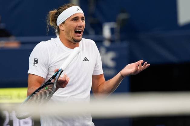 National Bank Open 2025 - Day 6 TORONTO, CANADA - JULY 31: Alexander Zverev of Germany reacts during a match against Matteo Arnaldi of Italy on day six of the 2025 National Bank Open at Sobeys Stadium in Toronto, Ontario, Canada on July 31, 2025. Mert Alper Dervis Anadolu Ontario Canada. Editorial use only. Please get in touch for any other usage.  Copyright: x2025xAnadoluxMertxAlperxDervisx