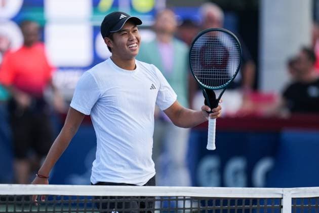 ATP, Tennis Herren Masters 1000 National Bank Open Toronto Presented by Rogers 2025 - Day 6 Learner Tien of the United States celebrates after winning the match against Reilly Opelka of the United States during the Men s Singles third round match on day 6 of the ATP Masters 1000 National Bank Open at Sobeys Stadium. on July 31, 2025 in Toronto, Canada. (Photo by Leonardo Ramirez Eyepix Group) Copyright: xLeonardoxRamirezx xEyepixxGroupx LR-31072025-06654