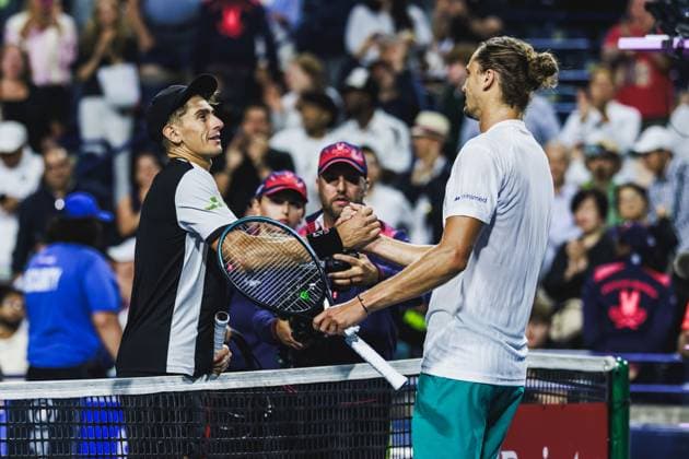 July 31, 2025, Toronto, Ontario, Canada: (L-R) MATTEO ARNALDI of Italy is seen shaking hands with ALEXANDER ZVEREV of Germany after their third-round menÃ¢â‚¬â ¢s singles match at the 2025 National Bank Open at Sobeys Stadium in Toronto, Ontario. Toronto Canada - ZUMAt160 20250731_zip_t160_014 Copyright: xMathewxTsangx