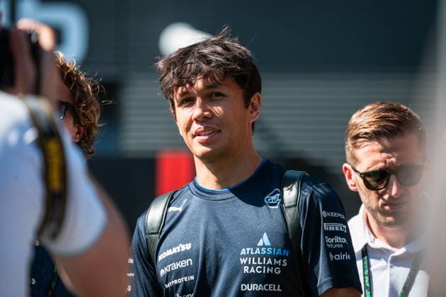 Formula 1 Lenovo Hungarian Grand Prix 2025 Loïs Gelbart Carrasco OVERTAKE MAXPPP - Mogyoród 01 08 2025 23 ALBON Alexander (tha), Atlassian Williams Racing, portrait at the Formula 1 Lenovo Hungarian Grand Prix 2025, the 14th round of the 2025 FIA Formula 1 World Championship, WM, Weltmeisterschaft at the Hungaroring in Mogyoród, Hungary, from July 31 to August 3, 2025 Mogyoród Hungary  Copyright: xOVERTAKE MAXPPPxLoïsxGelbartxCarrascox OVT202508015286 OVT202508015286