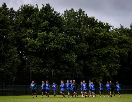 ARNHEM - Players of Vitesse during a training session at training facility Papendal. Vitesse has lost its professional license and may not play in the Keuken Kampioen Divisie next season. ANP SEM VAN DER WAL netherlands out - belgium out Arnhem xVIxxIVx 532612429 originalFilename: 0828332784st.jpg