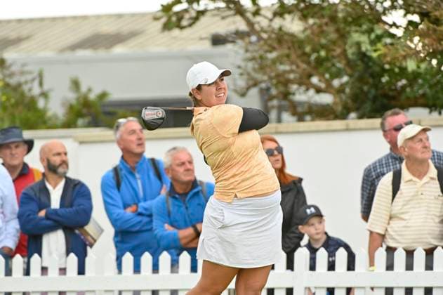 1st August 2025; Royal Porthcawl Golf Club, Porthcawl, Wales; AIG Womens Open Golf, Round 2; Kristen Gillman teeing off on the 1st hole  AledxHopkins