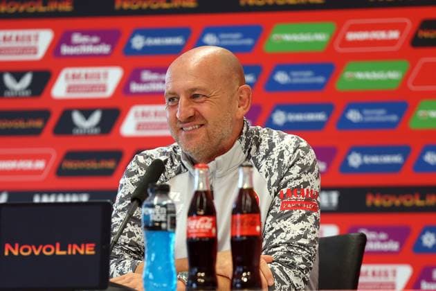 01 08 2025, xrekx, Soccer 2 Bundesliga, 1 FC Kaiserslautern Press Conference v l Torsten Lieberknecht Coach 1 FC Kaiserslautern DFL DFB REGULATIONS PROHIBIT ANY USE OF PHOTOGRAPHS as IMAGE SEQUENCES and or QUASI VIDEO Kaiserslautern