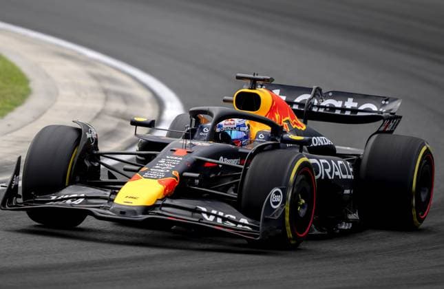 BOEDAPEST - Max Verstappen (Red Bull Racing) at the Hungaroring during 1st free practice ahead of the Hungarian Grand Prix. ANP SANDER KING xVIxANPxSportx xxANPxIVx 532618727 originalFilename: 532618727.jpg