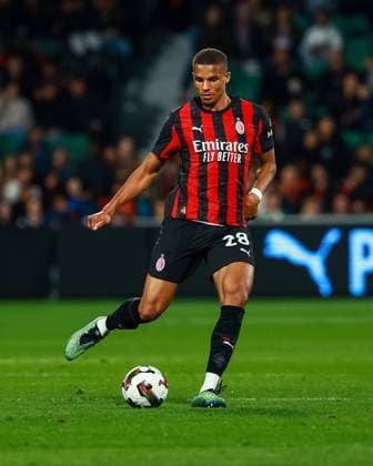 Perth, Australia, July 31st 2025: Malick Thiaw (28 Milan) with a pass during the Asia-Pacific Pre-Season Tour 2025 game between AC Milan vs Perth Glory at HBF Park in Perth, Australia. (Ramiro Larguia SPP) Copyright: xRamiroxLarguiax xSPPx spp-en-RaLaSp-Perth Glory v AC Milan0320
