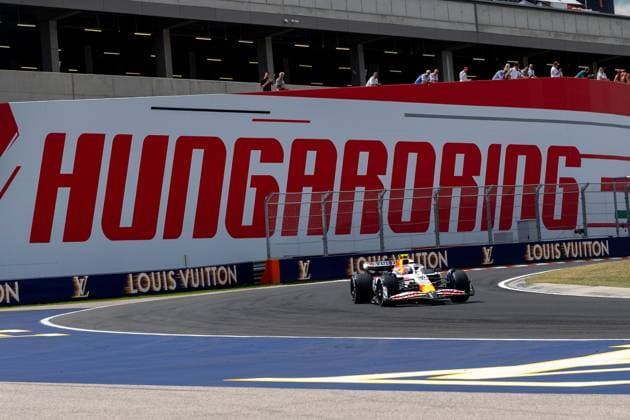 Liam Lawson Visa Cash App Racing Bulls F1 Team, New Zealand, 30 in VCARB 02, HUN, Formula 1 World Championship, Hungarian Grand Prix, Hungaroring, Practice Day, Free Practice 1, 2025 Season, 01 08 2025 HUN, Formula 1 World Championship, Hungarian Grand Prix, Hungaroring, Practice Day, Free Practice 1, 2025 Season, 01 08 2025 Budapest Copyright: xEibner-Pressefoto MarcelxFischerx EP_MFI