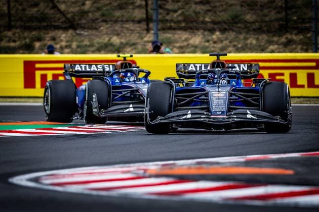 F1 HUNGARIAN GRAND PRIX FREE PRACTICE Alexander Albon of Thailand and Williams, Carlos Sainz Jr of Spain and Williams during friday s free practice ahead of the F1 Grand Prix of Hungary at Hungaroring Circuit on August 01, 2025, in Budapest, Hungary. Copyright: xx 080A4268