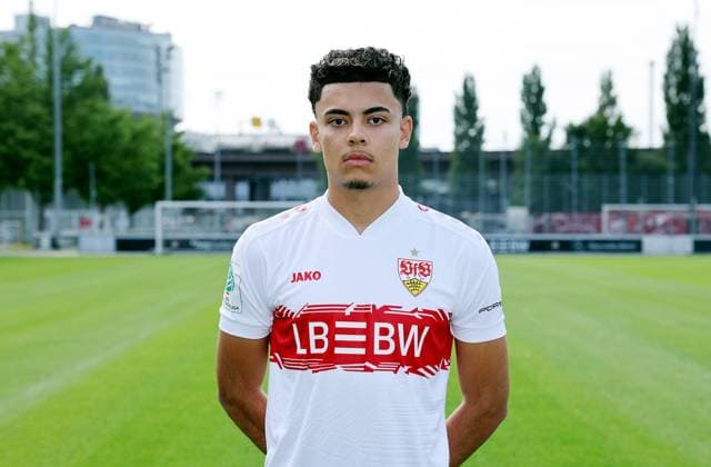 BAU Stuttgart Football U19 Juniors Bundesliga photo session Gabriel Bruno Zarrella VfB Stuttgart ,Portrait appointment 2025 2026