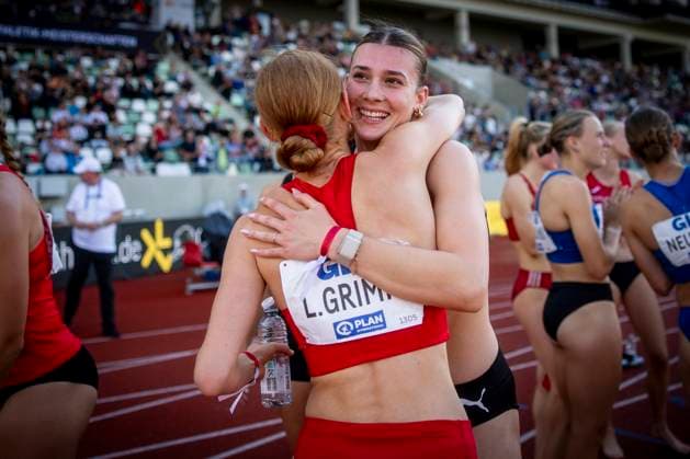 Deutsche Leichtathletik-Meisterschaften (Mehrkampf); Dresden, 01.08.2025 Sandrina Sprengel (LG Steinlach-Zollern) freit sich nach den 800m über den Sieg im Siebenkampf und ist deutsche Meisterin; Deutsche Leichtathletik-Meisterschaften (Mehrkampf) am 01.08.2025 im Heinz-Steyer-Stadion, Dresden (Sachsen). *** German Athletics Championships Heptathlon Dresden, 01 08 2025 Sandrina Sprengel LG Steinlach Zollern is happy about the victory in the heptathlon after the 800m and is German Champion German Athletics Championships Heptathlon on 01 08 2025 in the Heinz Steyer Stadium, Dresden Saxony Copyright: xBEAUTIFULxSPORTS AxelxKohringx