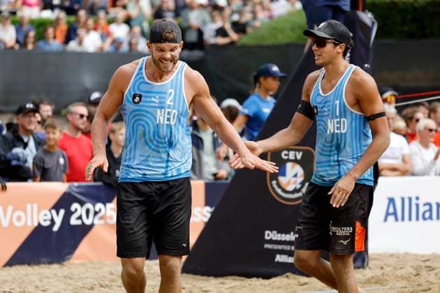 Düsseldorf, Germany, CEV EuroBeachVolley 2025 European Beach Volleyball Championships at the Rochusclub in Düsseldorf 01 08 2025 Round of 16 Matthew IMMERS NED 1 and Ruben PENNINGA NED 2 against David AHMAN AEHMAN SWE 1 and Jonatan HELLVIG SWE 2 Matthew IMMERS NED 1 and Ruben PENNINGA NED 2