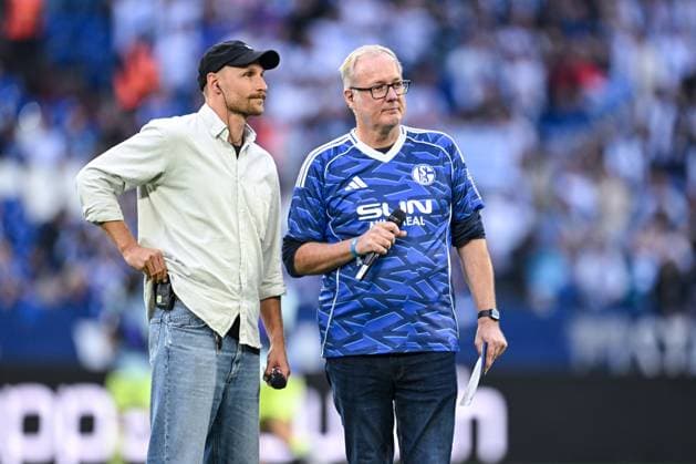 01 08 2025, Football, 2 Bundesliga, Season 2025 2026, 1 Matchday, FC Schalke 04 Hertha BSC, Benedikt Höwedes, xRHR PHOTO YYx Copyright: KROEGER RHR-FOTOx RHR-FOTO YY