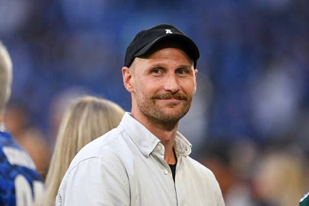 01 08 2025, Football, 2 Bundesliga, Season 2025 2026, 1 Matchday, FC Schalke 04 Hertha BSC, Benedikt Höwedes, xRHR PHOTO YYx Copyright: KROEGER RHR-FOTOx RHR-FOTO YY