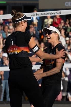 European Championship Beach Volleyball Düsseldorf, 01 08 2025 Svenja Mueller GER , Cinja Tillmann GER European Championship Beach Volleyball Düsseldorf on 01 08 2025 Copyright: xBEAUTIFULxSPORTS PeterxWeberx