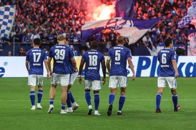 Sport, Soccer, 2 Bundesliga Season 2025 2026 1 Matchday FC Schalke 04 Hertha BSC Berlin 01 08 2025, VELTINS Arena Goal celebration FC Schalke 04 after the goal to 1 0 by Moussa Sylla FC Schalke 04, 9 the players are happy Gelsenkirchen VELTINS Arena Nordrhein Westfalen Germany