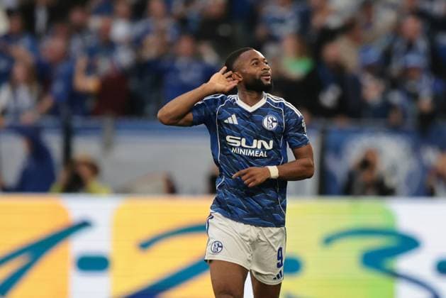 Moussa Sylla FC Schalke 04 celebrates his 1-0 goal during the match of the 2 Bundesliga season 2025 26 FC Schalke 04 Hertha BSC Copyright Thomas Pakusch