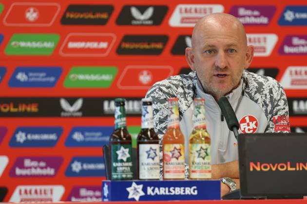 01.08.2025, xrekx, Fussball 2.Bundesliga, 1.FC Kaiserslautern - Pressekonferenz v.l. Torsten Lieberknecht Trainer (1.FC Kaiserslautern) (DFL DFB REGULATIONS PROHIBIT ANY USE OF PHOTOGRAPHS as IMAGE SEQUENCES and or QUASI-VIDEO) Kaiserslautern