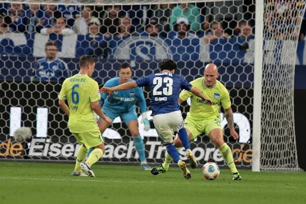 Soufiane El Faouzi FC Schalke 04 at the match of the 2 Bundesliga season 2025 26 FC Schalke 04 Hertha BSC Copyright Thomas Pakusch