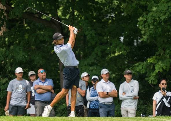 August 1, 2025, West Lafayette, Indiana, USA: CHARLIE WOODS tees off on hole 17 on the final day of the PGA, Golf Herren Junior Championships on August 1, 2025, at the Birck Boilermaker Golf Complex in West Lafayette, Ind. West Lafayette USA - ZUMAw145 20250801_zsp_w145_032 Copyright: xDavidxWegielx