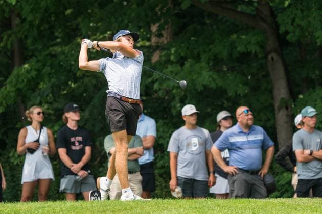 August 1, 2025, West Lafayette, Indiana, USA: LUNDEN ESTERLINE tees off on 17 during the final day of the PGA, Golf Herren Junior Championships on August 1, 2025, at the Birck Boilermaker Golf Complex in West Lafayette, Ind. West Lafayette USA - ZUMAw145 20250801_zsp_w145_034 Copyright: xDavidxWegielx