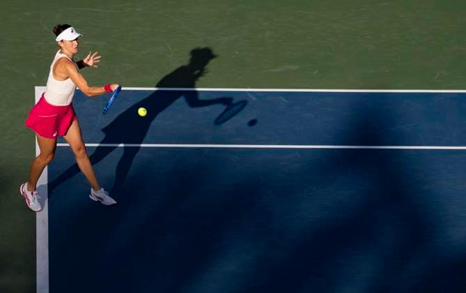 August 1, 2025, Montreal, Pq, Canada: Belinda Bencic of Switzerland hits a return to Karolina Muchova of Czechia during third round tennis action at the National Bank Open in Montreal, Friday, Aug. 1, 2025. Canada News - August 1, 2025  - ZUMAc35_ 20250801_zaf_c35_100 Copyright: xChristinnexMuschix