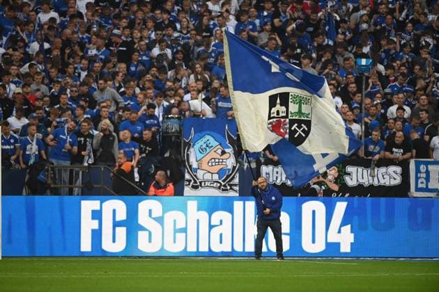 Schalke Fans Feature, symbol photo, border motif, jubilation, cheer, joy, cheers, Football 2 Bundesliga, 1 Matchday, FC Schalke 04 GE Hertha BSC Berlin B 2 1 on 01 08 2025 in Gelsenkirchen Germany DFL regulations prohibit any use of photographs as image sequences and or quasi video Â
