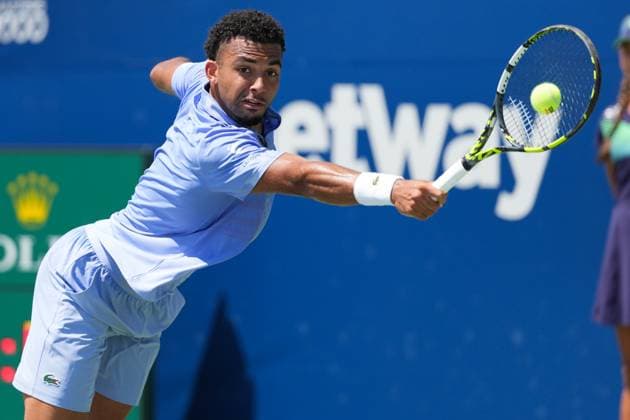 ATP, Tennis Herren Masters 1000 National Bank Open Toronto Presented by Rogers 2025 - Day 7 Arthur Fils of France plays a backhand against Jiri Lehecka of Czechia during the Men s Singles third round match on day 7 of the ATP Masters 1000 National Bank Open at Sobeys Stadium. on August 1, 2025 in Toronto, Canada. (Photo by Leonardo Ramirez Eyepix Group) Copyright: xLeonardoxRamirezx xEyepixxGroupx LR-01082025-04142